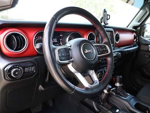 Used 2021 Jeep Wrangler Unlimited Rubicon w/ Safety Group AWD/4WD image 16
