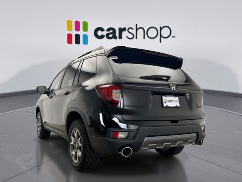 Used 2022 Honda Passport TrailSport image 3