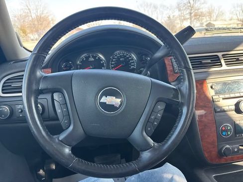 Used 2008 Chevrolet Silverado 1500 LTZ w/ Suspension Package, Off-Road AWD/4WD image 16