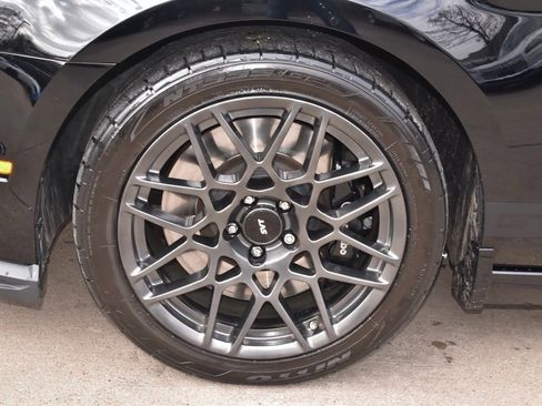 Used 2013 Ford Mustang Shelby GT500 image 38