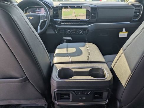 New 2026 Chevrolet Silverado 1500 LTZ w/ LTZ Premium Package image 31