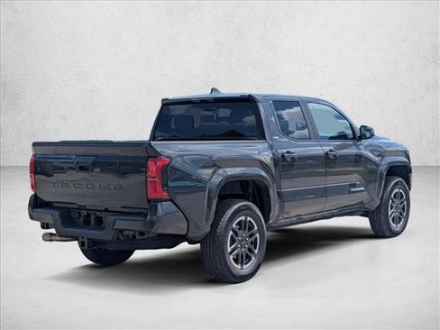 Used 2024 Toyota Tacoma SR5 w/ SR5 Upgrade Package RWD image 5