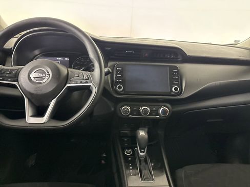 Used 2024 Nissan Kicks SV image 20
