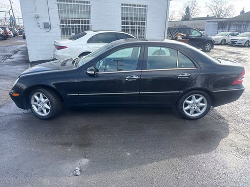 Used 2003 Mercedes-Benz C 240 Sedan image 5