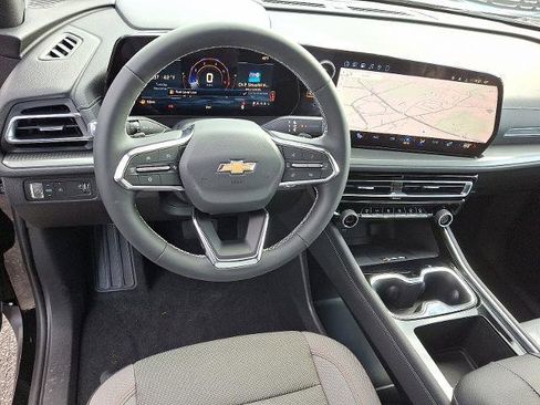 New 2026 Chevrolet Traverse LT image 7