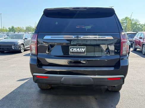 Used 2022 Chevrolet Tahoe LT w/ Luxury Package image 6