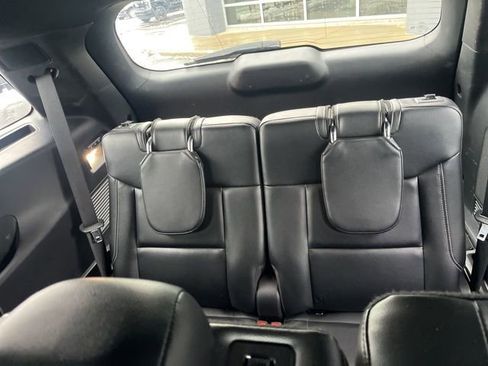 Used 2022 Ford Explorer ST w/ Equipment Group 401A image 19