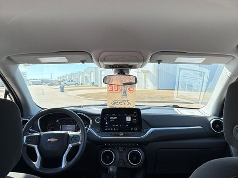 Used 2023 Chevrolet Blazer LT w/ Midnight/Sport Edition image 41