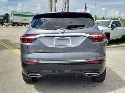 Used 2021 Buick Enclave Premium w/ Sun and Sites Package FWD image 6
