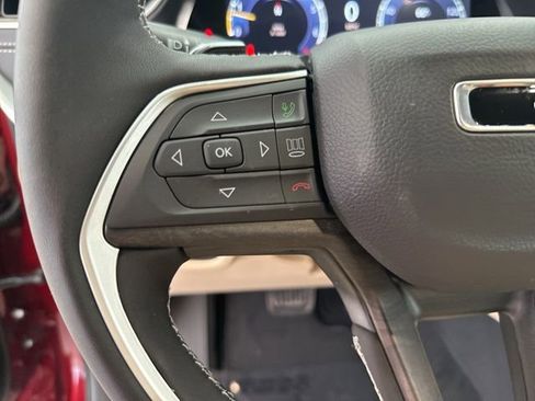 New 2025 Jeep Grand Cherokee L Limited w/ Trailer Tow Package image 15