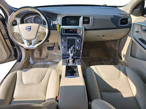Used 2016 Volvo S60 T5 Premier w/ Convenience Package FWD image 13