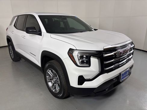 Used 2025 GMC Terrain Elevation image 2