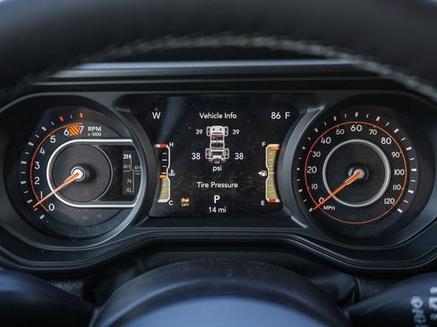 New 2026 Jeep Wrangler Unlimited Rubicon AWD/4WD image 25