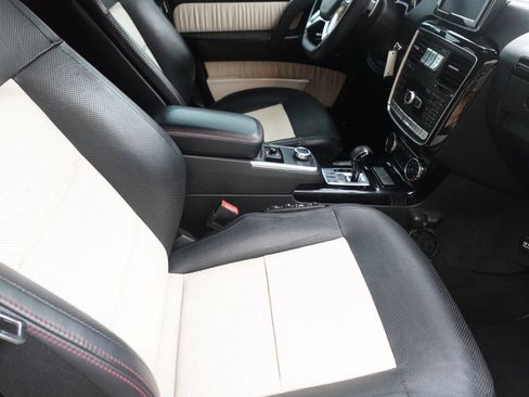 Used 2015 Mercedes-Benz G 550 image 17