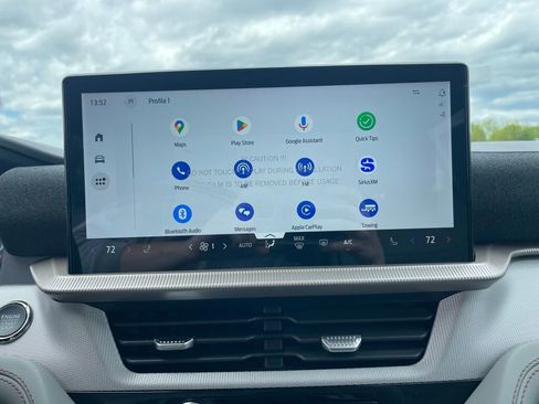 New 2026 Ford Explorer Active AWD/4WD image 11