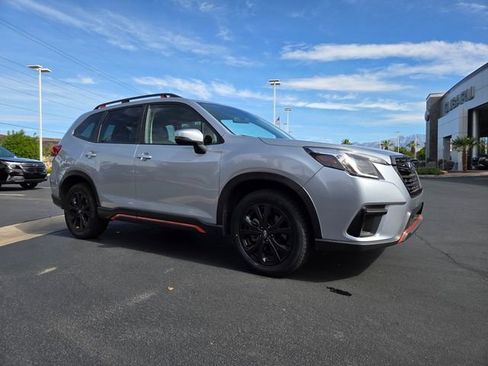 Used 2023 Subaru Forester Sport AWD/4WD image 2