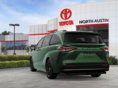 New 2026 Toyota Sienna XLE Woodland Edition image 7