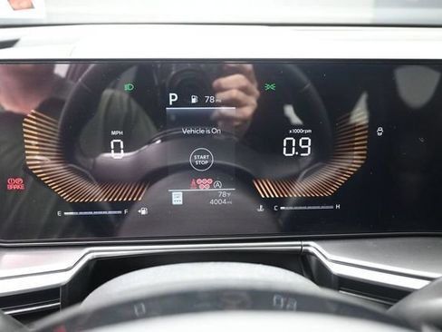 Used 2025 Kia Sorento S w/ Panoramic Sunroof Package FWD image 10