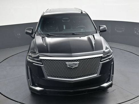 Used 2023 Cadillac Escalade ESV Premium Luxury w/ LPO, Radiant Package AWD/4WD image 29