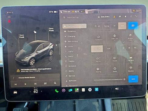 Used 2023 Tesla Model Y Long Range AWD/4WD image 23