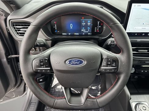 Used 2024 Ford Escape ST-Line w/ Tech Pack #1 image 28