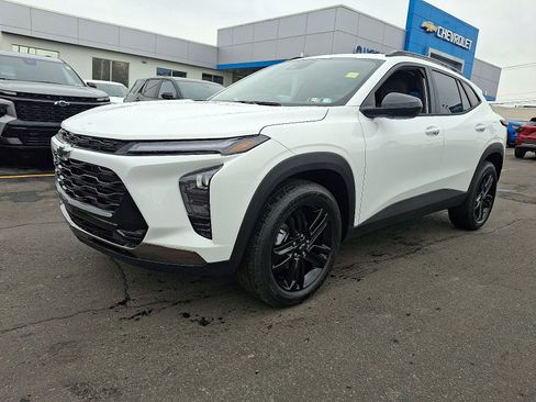 New 2026 Chevrolet Trax ACTIV FWD image 1