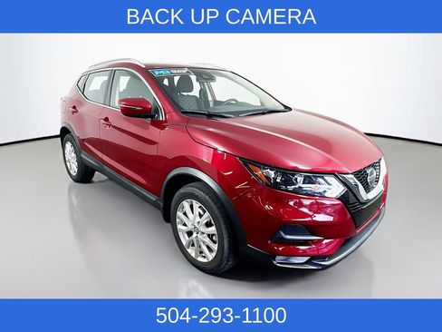Used 2021 Nissan Rogue Sport SV FWD image 4