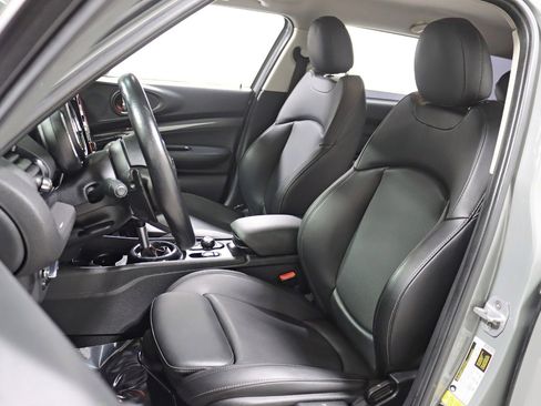 Used 2019 MINI Cooper Clubman S image 22