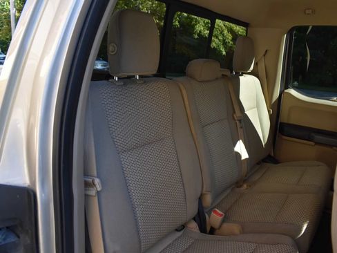 Used 2017 Ford F150 XLT w/ Equipment Group 302A Luxury RWD image 43