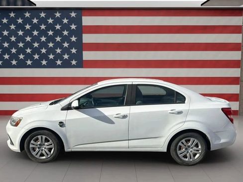 Used 2017 Chevrolet Sonic LS image 2