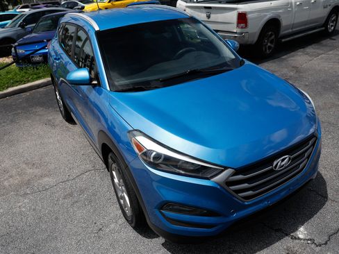 Used 2017 Hyundai Tucson SE w/ SE Popular Package 02 AWD/4WD image 19