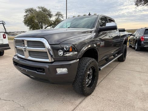 Used 2014 RAM 2500 Limited image 3