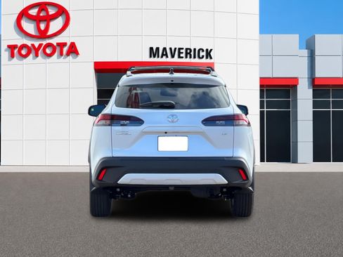 New 2026 Toyota Corolla Cross LE FWD image 4