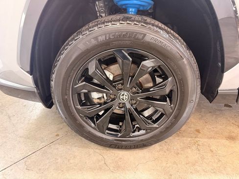 Used 2024 Toyota RAV4 XSE AWD/4WD image 16