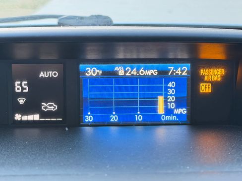 Used 2015 Subaru Forester 2.0XT Touring w/ Eyesight & Navigation System image 13