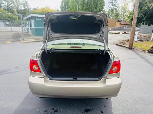 Used 2007 Toyota Corolla CE FWD image 18