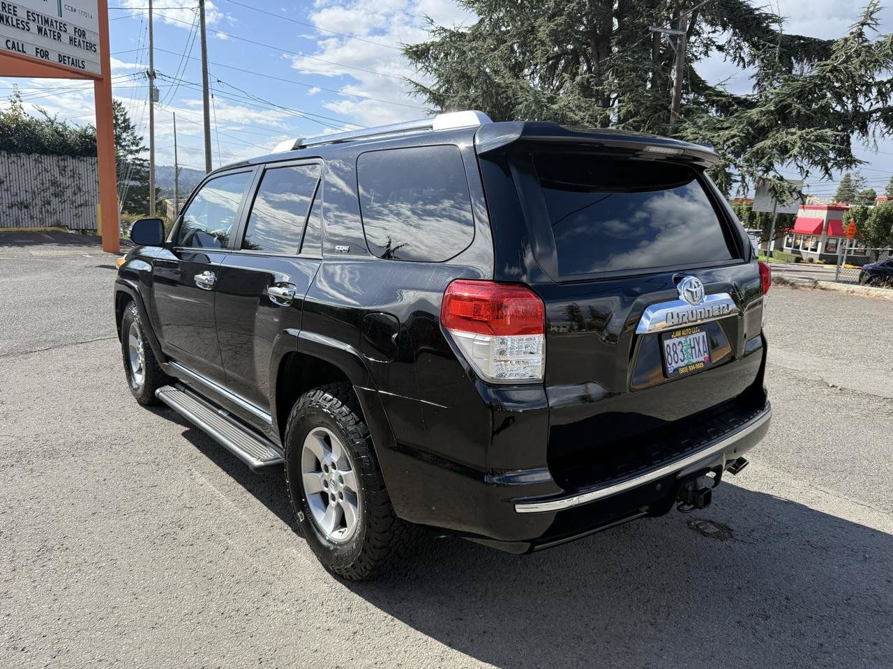 Used 2011 Toyota 4Runner SR5 RWD image 5