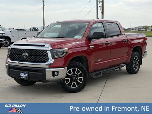 Used 2020 Toyota Tundra SR5 w/ TRD Off-Road Package AWD/4WD image 1