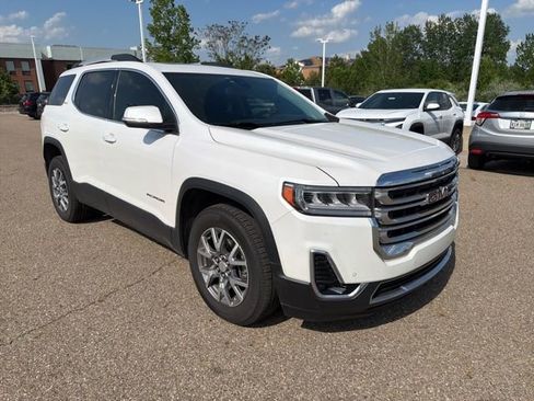 Used 2020 GMC Acadia SLT w/ Driver Alert Package II AWD/4WD image 2