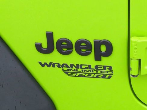 Used 2021 Jeep Wrangler Unlimited Sport AWD/4WD image 12