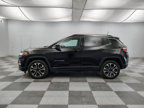 Used 2022 Jeep Compass Limited AWD/4WD image 4