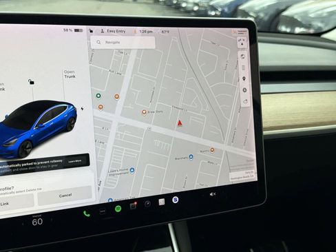 Used 2020 Tesla Model 3 Standard Range Plus image 14