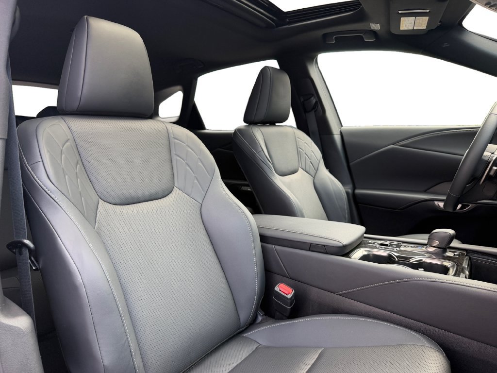 Used 2024 Lexus RX 350 AWD w/ Technology Package image 31