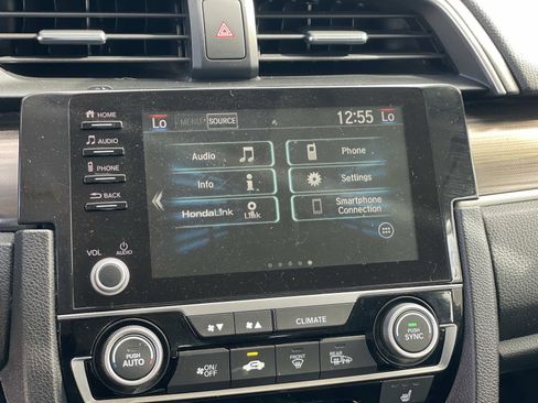 Used 2020 Honda Civic EX image 8