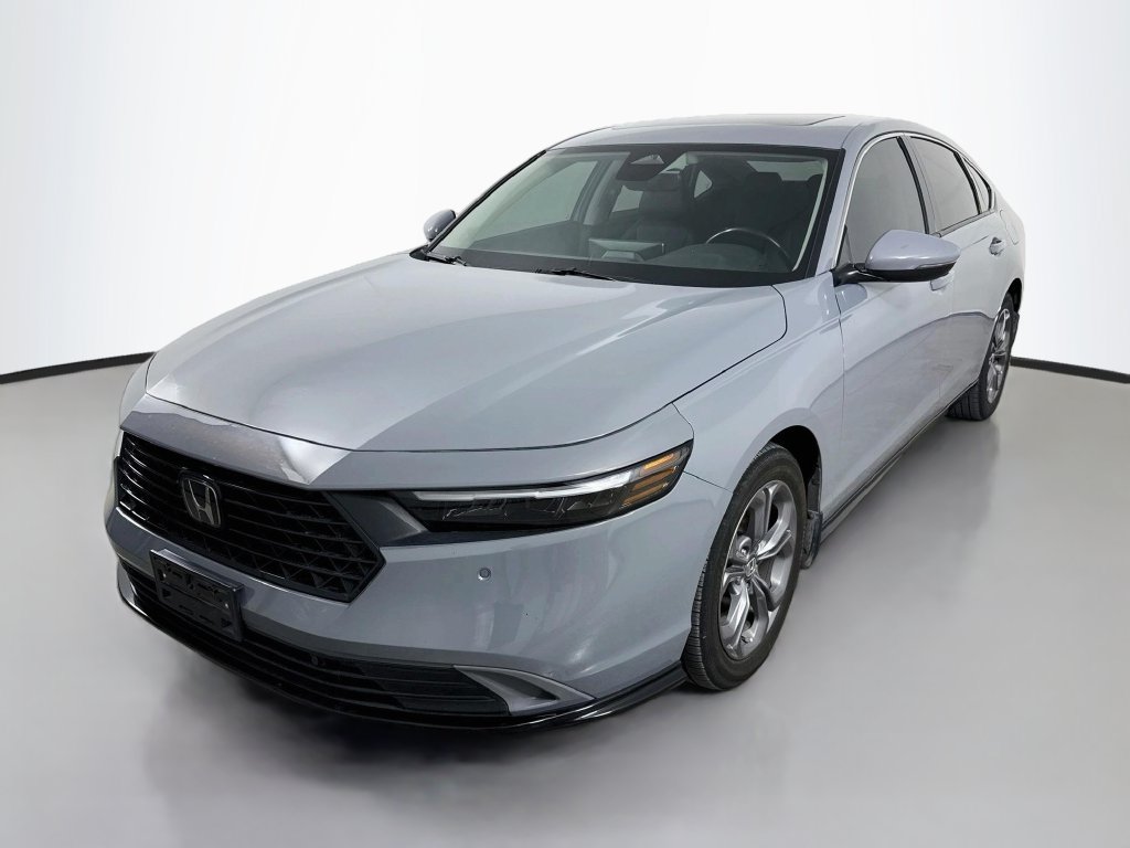 Used 2024 Honda Accord EX-L image 3