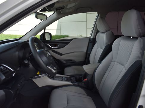 Used 2022 Subaru Forester AWD/4WD image 14