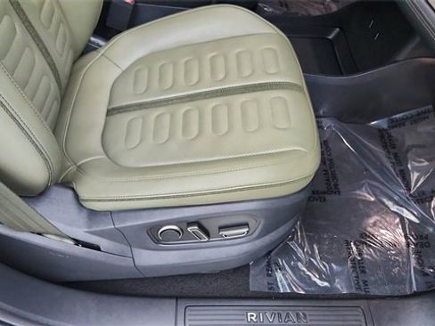 Used 2023 Rivian R1T Adventure image 23