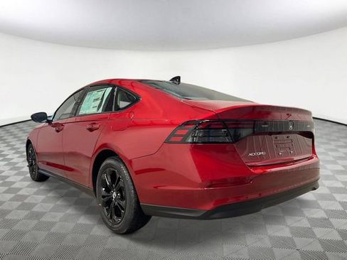New 2025 Honda Accord SE image 7