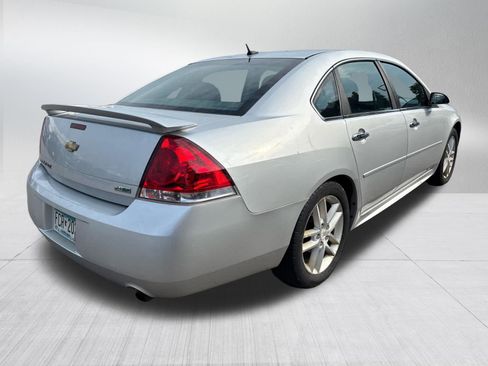Used 2013 Chevrolet Impala LTZ FWD image 3