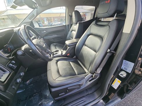 Used 2021 GMC Canyon AT4 w/ Driver Alert Package image 13